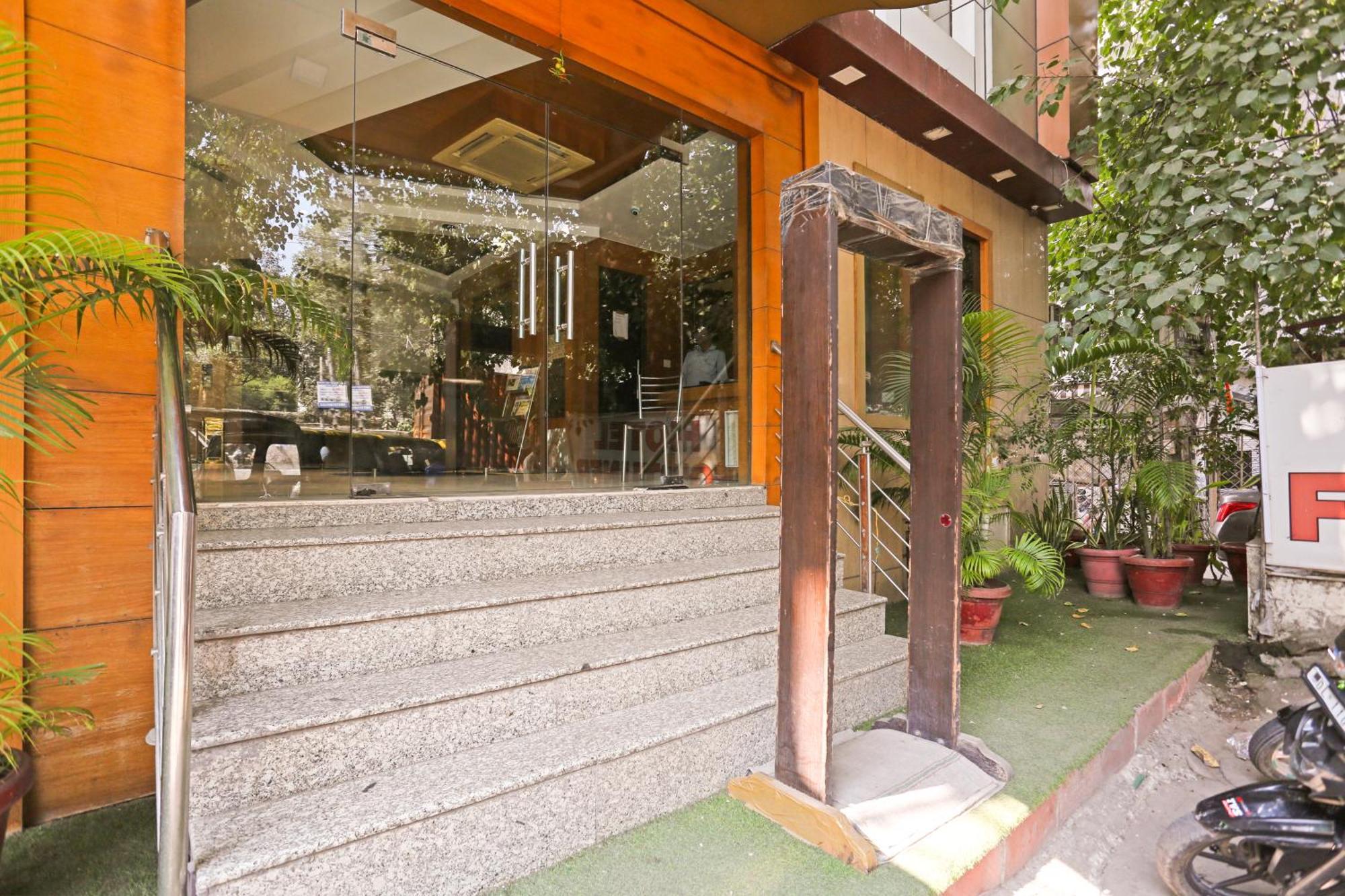 Hotel Silky Palace Near Igi Airportt Neu-Delhi Exterior foto