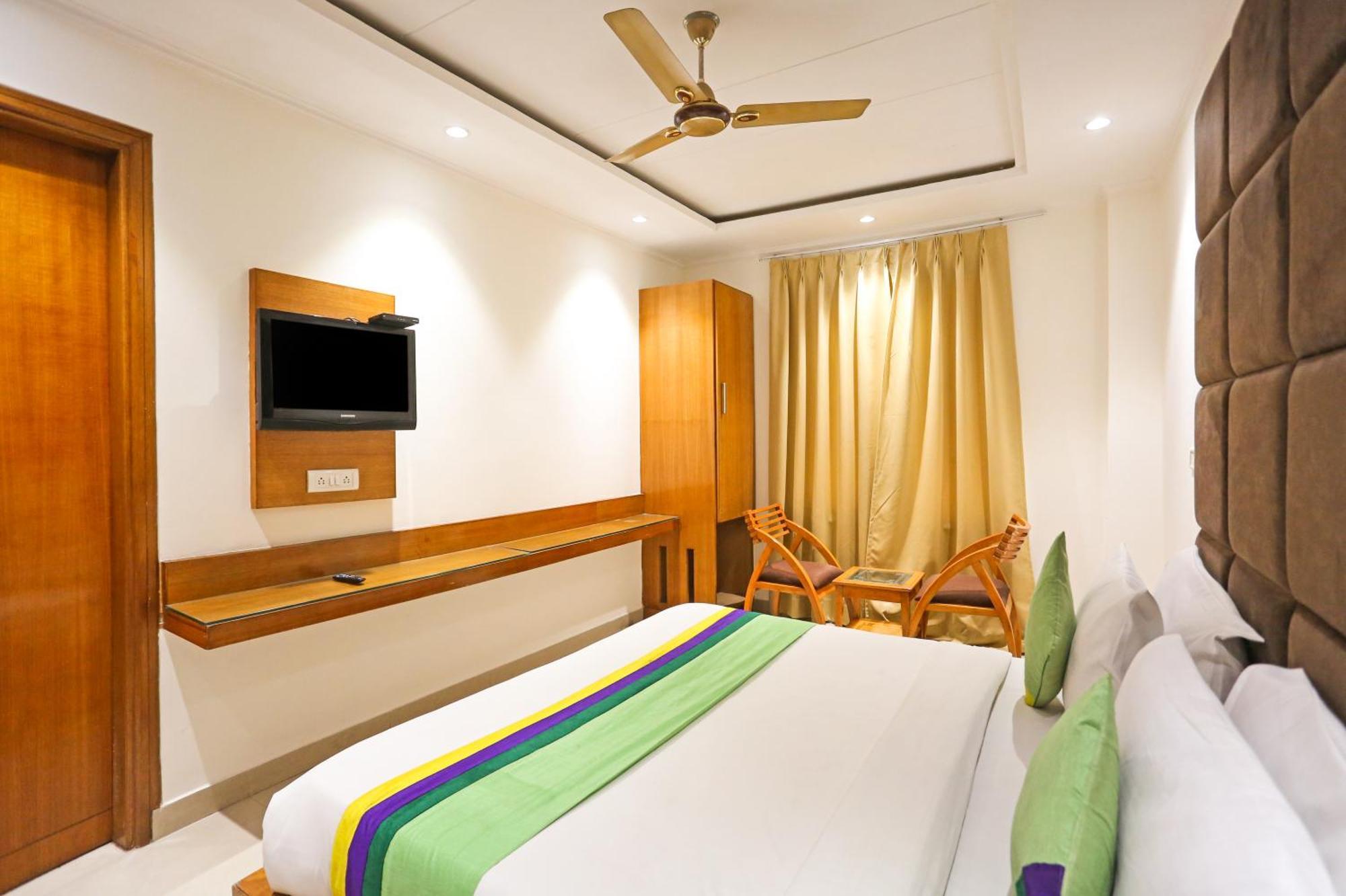 Hotel Silky Palace Near Igi Airportt Neu-Delhi Exterior foto